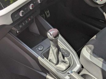 Audi A1 Sportback S line 30 TFSI  116 PS S tronic