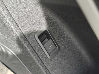 Audi Q3 Technik 35 TFSI  150 PS S tronic