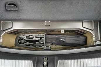 Volkswagen ID.3 150kW Family Pro Performance 58kWh 5dr Auto