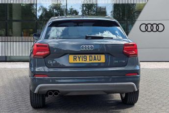 Audi Q2 S line 35 TFSI  150 PS S tronic