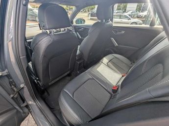 Audi Q2 S line 35 TFSI  150 PS S tronic