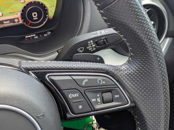 Audi Q2 S line 35 TFSI  150 PS S tronic