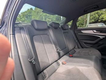 Audi A6 S line 40 TFSI  204 PS S tronic