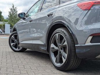 Audi Q4 E-tron Q4  S line 50 e-tron quattro 220,00 kW
