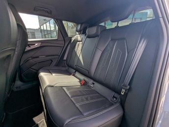 Audi Q4 E-tron Q4  S line 50 e-tron quattro 220,00 kW