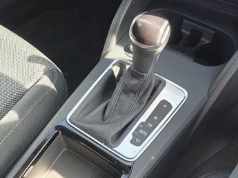 Audi Q2 Sport 35 TFSI  150 PS S tronic