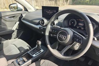 Audi Q2 Sport 35 TFSI  150 PS S tronic