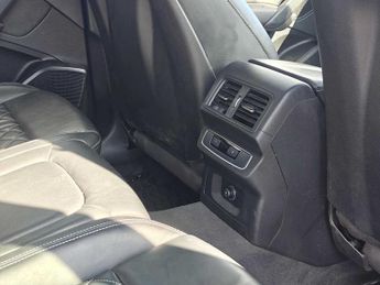 Audi Q5 S line 45 TFSI quattro 265 PS S tronic