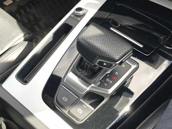 Audi Q5 S line 45 TFSI quattro 265 PS S tronic