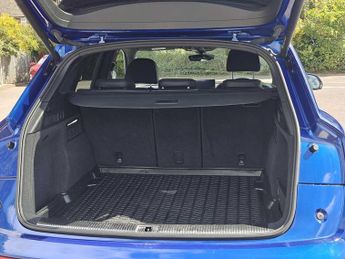 Audi Q5 S line 45 TFSI quattro 265 PS S tronic