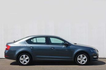 SKODA Octavia 1.0 TSI SE 5dr DSG