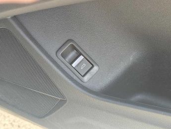 Audi Q4 E-tron Sportback Q4 Sportback S line 45 e-tron  210,00 kW