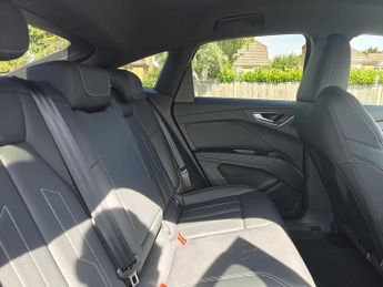 Audi Q4 E-tron Sportback Q4 Sportback S line 45 e-tron  210,00 kW