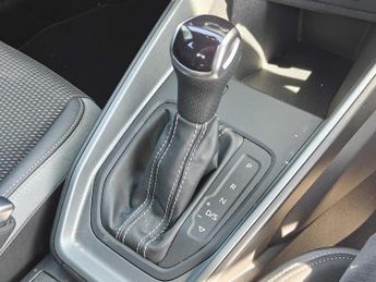 Audi A1 Sportback S line 30 TFSI  110 PS S tronic