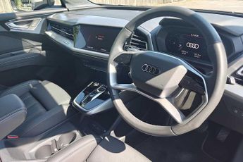 Audi Q4 E-tron Q4  Sport 45 e-tron  210,00 kW