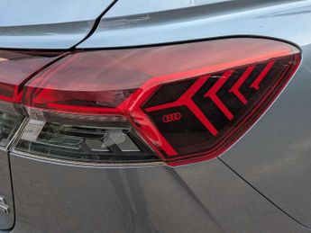 Audi Q4 E-tron Sportback Q4 Sportback Sport 45 e-tron quattro 210,00 kW