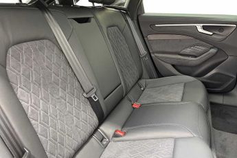 Audi A6 Avant Edition 1 TDI quattro 204 PS S tronic