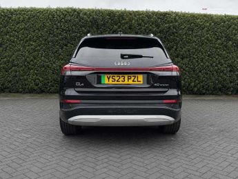 Audi Q4 E-tron Q4  Sport 40 e-tron  150,00 kW