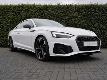 Audi A5 Coup- Black Edition 35 TFSI  150 PS S tronic