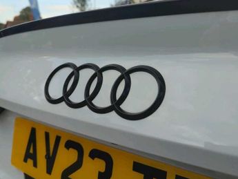 Audi A5 Coup- Black Edition 35 TFSI  150 PS S tronic