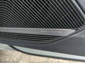 Audi A5 Coup- Black Edition 35 TFSI  150 PS S tronic