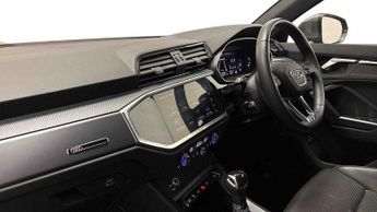 Audi Q3 S line 45 TFSI e  245 PS S tronic
