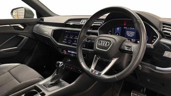 Audi Q3 S line 45 TFSI e  245 PS S tronic
