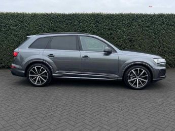 Audi Q7 Black Edition 55 TFSI quattro 340 PS tiptronic