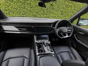 Audi Q7 Black Edition 55 TFSI quattro 340 PS tiptronic
