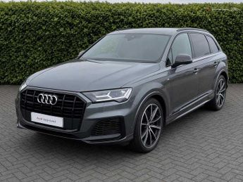 Audi Q7 Black Edition 55 TFSI quattro 340 PS tiptronic