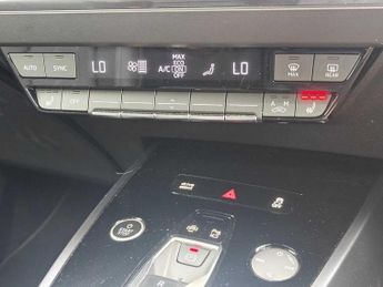 Audi Q4 E-tron Q4  S line 45 e-tron  210,00 kW