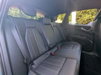 Audi Q4 E-tron Q4  (S) Black Edition 40 e-tron  150,00 kW