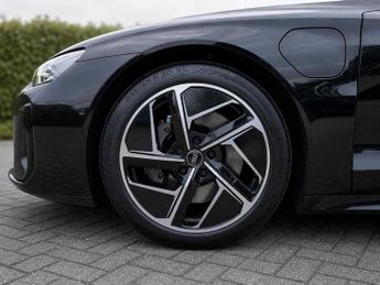 Audi S e-tron GT 435,00 kW