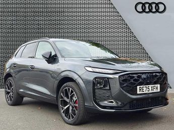 Audi Q3 SUV Launch Edition e-hybrid  272 PS S tronic