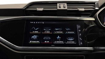 Audi Q3 S line 35 TFSI  150 PS S tronic
