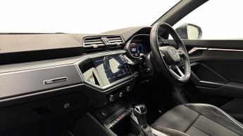 Audi Q3 S line 35 TFSI  150 PS S tronic