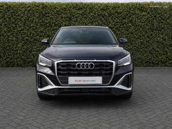 Audi Q2 S line 35 TFSI  150 PS S tronic