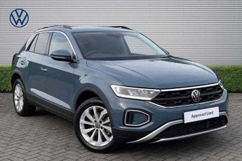 Volkswagen T-Roc 1.5 TSI Match 5dr