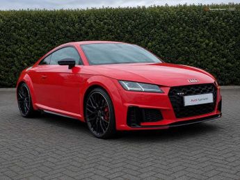Audi TT S Coup- Black Edition TFSI  306 PS S tronic