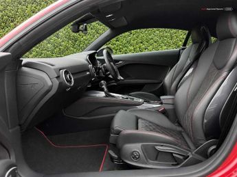 Audi TT S Coup- Black Edition TFSI  306 PS S tronic