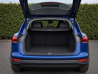 Audi Q6 E-tron Q6 SUV Sport e-tron performance  225,00 kW