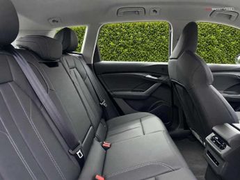Audi Q6 E-tron Q6 SUV Sport e-tron performance  225,00 kW