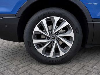 Audi Q6 E-tron Q6 SUV Sport e-tron performance  225,00 kW