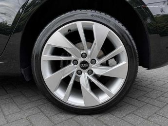 Audi A3 Sportback Sport 40 TFSI e  204 PS S tronic