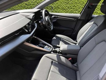 Audi A3 Sport 40 TFSI e  204 PS S tronic