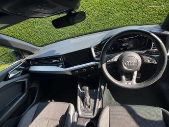 Audi A1 Sportback S line 35 TFSI  150 PS S tronic