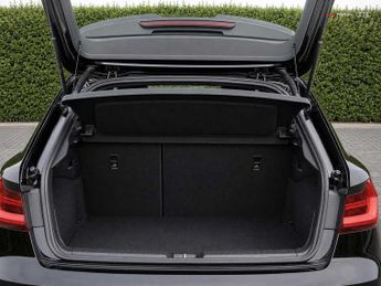 Audi A1 Sportback S line 30 TFSI  110 PS S tronic