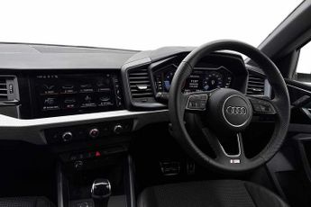Audi A1 Sportback S line 30 TFSI  116 PS S tronic
