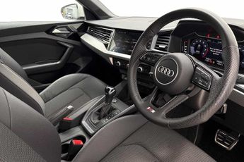 Audi A1 Sportback S line 30 TFSI  116 PS S tronic