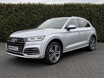 Audi Q5 S line Competition 55 TFSI e quattro 367 PS S tronic